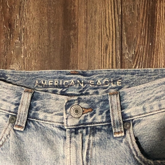 American Eagle Jeans Women's 4 Mom Destroyed Trashed Denim High Rise Retro Fit - Picture 2 of 7